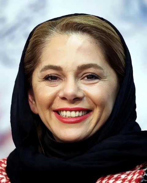 مستانه مهاجر