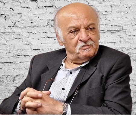 اکبر صادقی